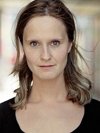 Fotoportrait von der Schauspielerin Christine Diensberg