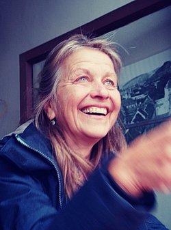 Fotoportrait der Theaterpädagogin Christine Ruis